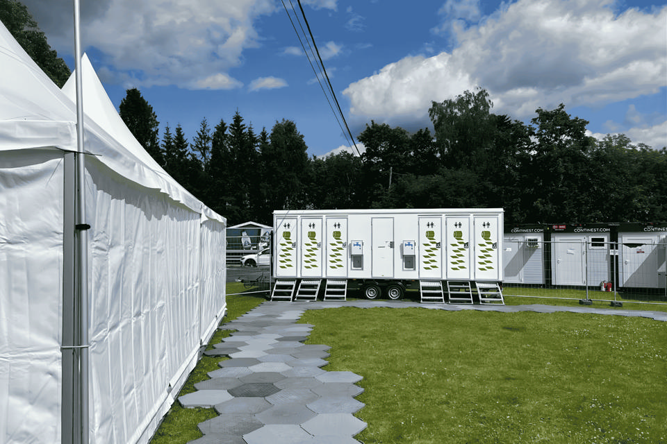 Vacuum toiletvogn med 12 toiletter - Vacuumtoiletter