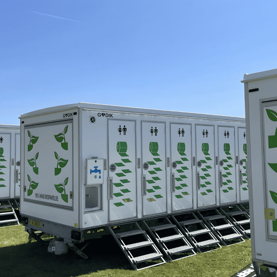 Vacuum toiletvogn med 16 toiletter - Vacuumtoiletter