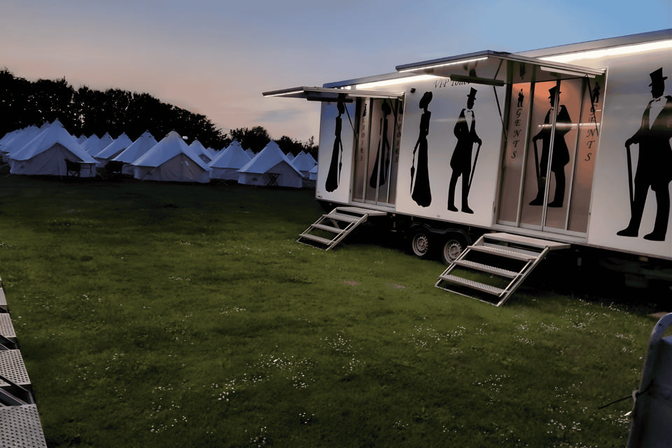 VIP vacuum toiletvogn med 6 toiletter (M/K) - Vacuumtoiletter