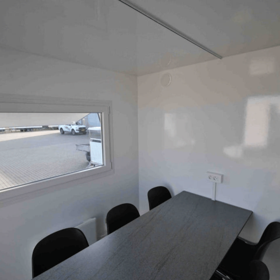 6 personers kontor- & spisevogn - Kontorvogne- og moduler