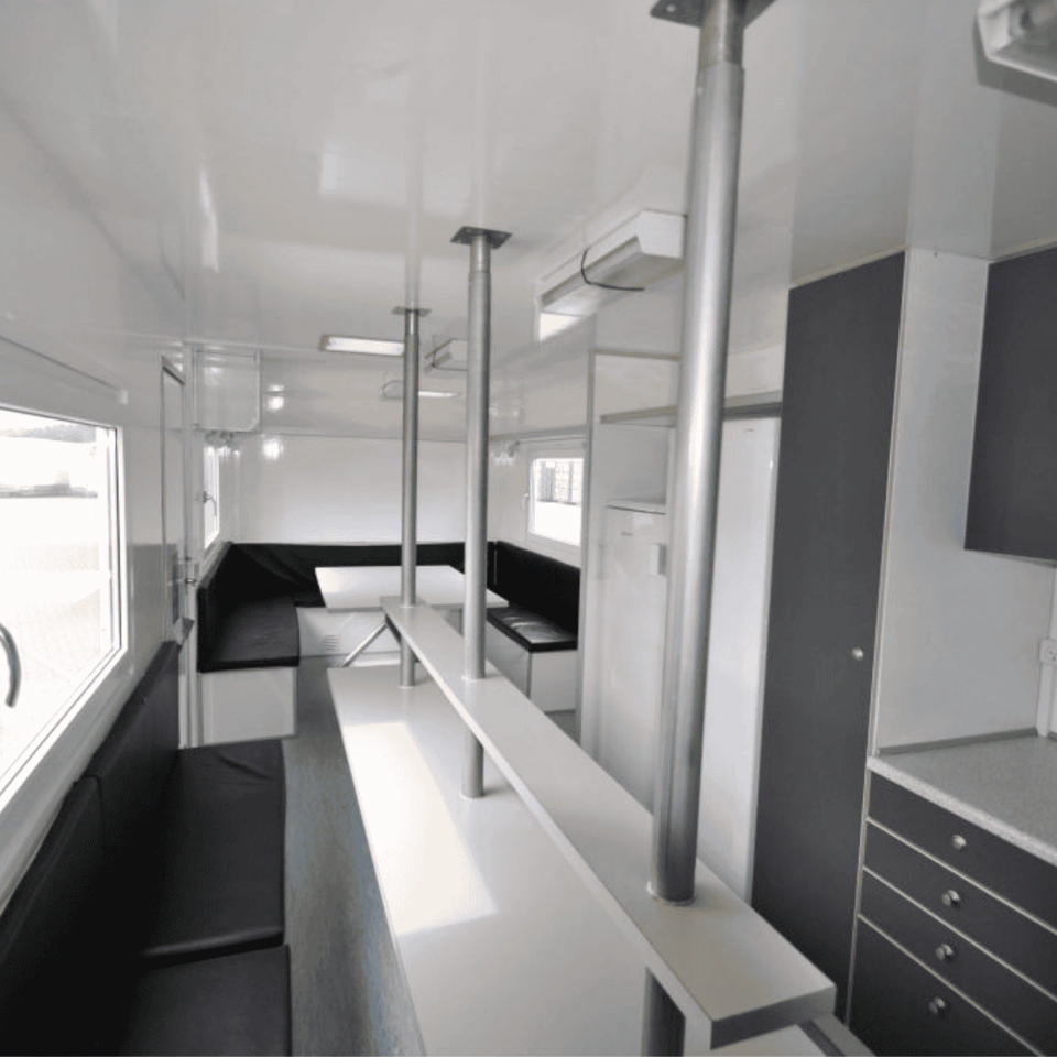 Køkken- og opholdsvogn - Køkken- og kantinevogne